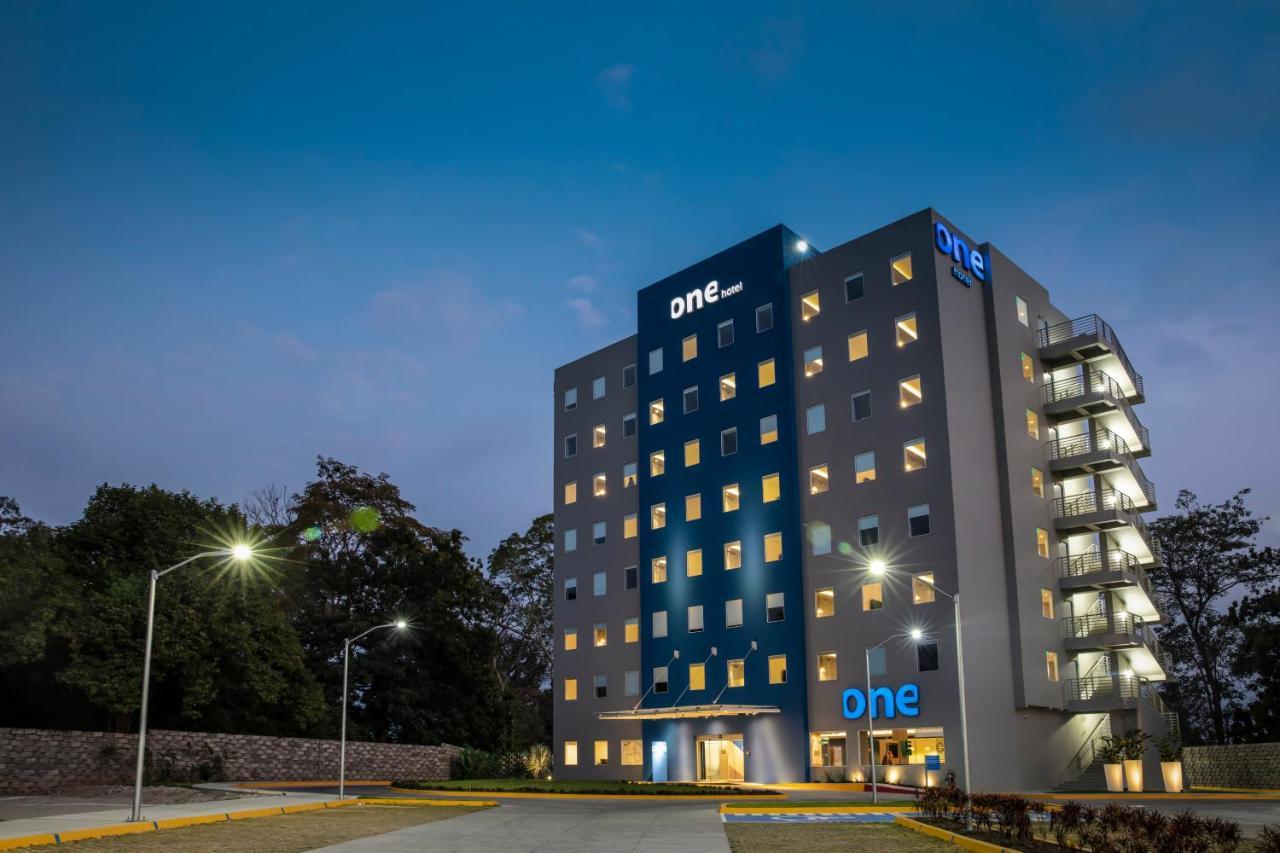 One Tapachula Hotel Luaran gambar
